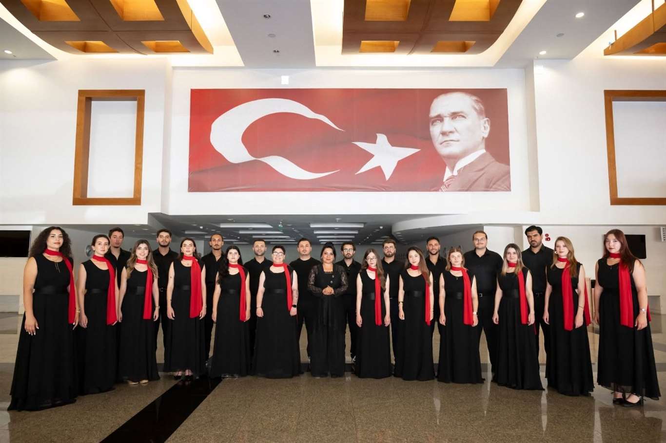 MSKÜ Çoksesli Gençlik Korosu İspanya’da yarışacak haberi